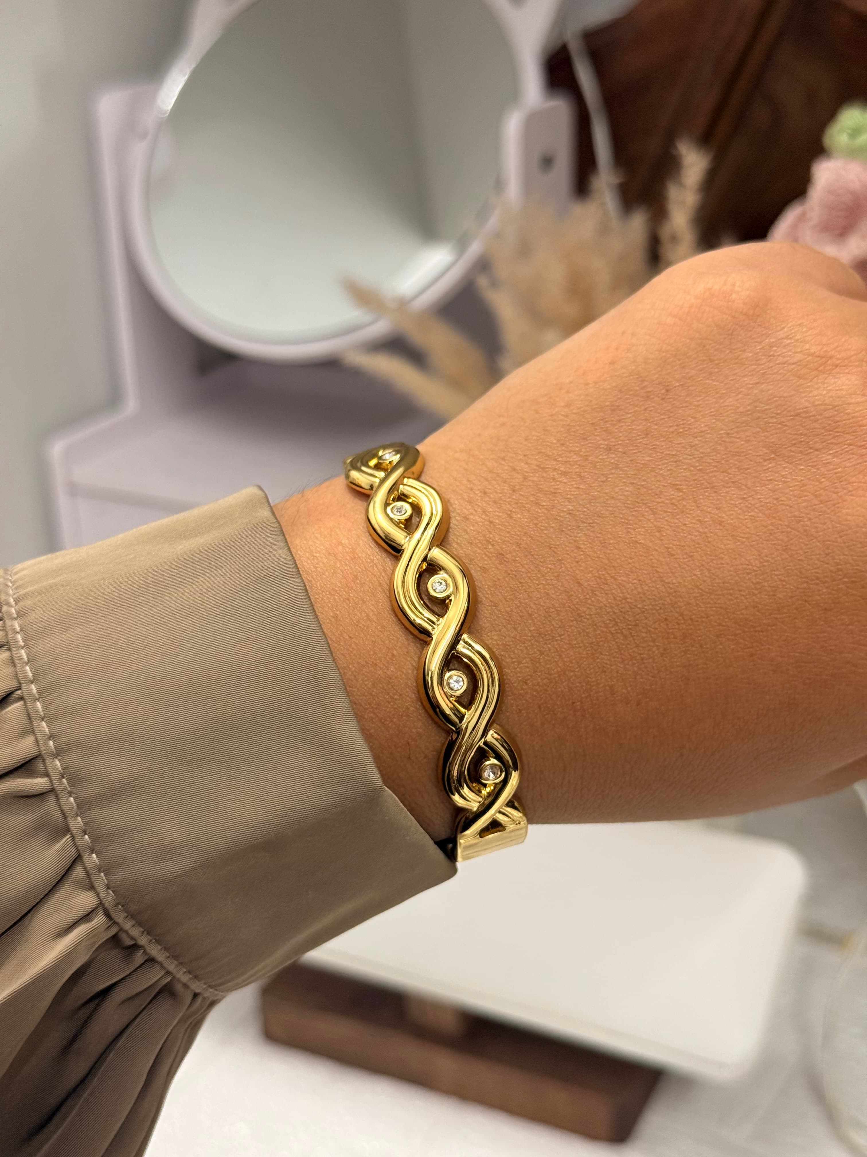 Infinity bracelet